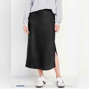 Old Navy NWT MIDI Slip Skirt